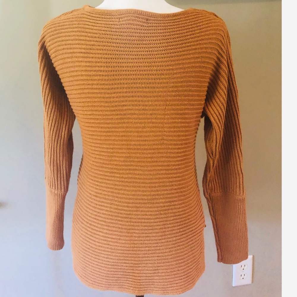 Rachel Zoe ribbed orange sweater - Picture 3 of 6